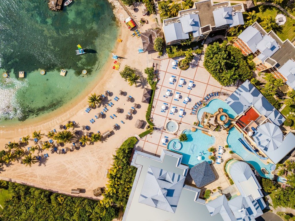 Jewel Paradise Cove Beach Resort & Spa