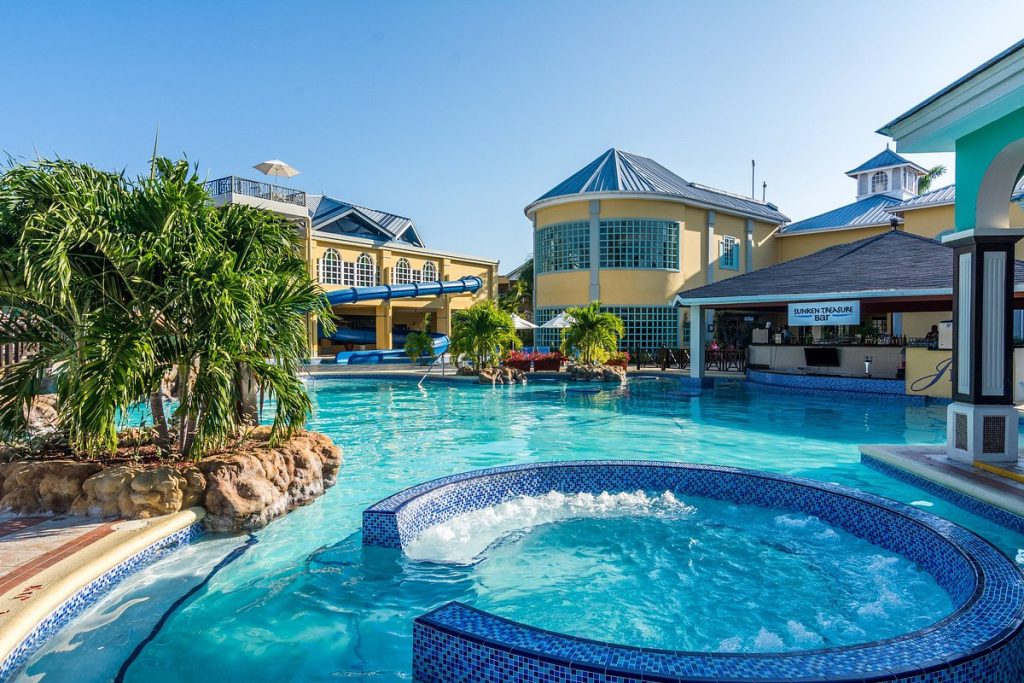 Jewel Paradise Cove Beach Resort & Spa