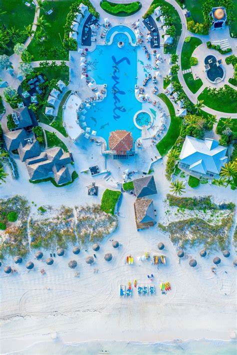 Sandals Emerald Bay