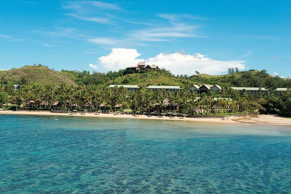 Outrigger Fiji Beach Resort