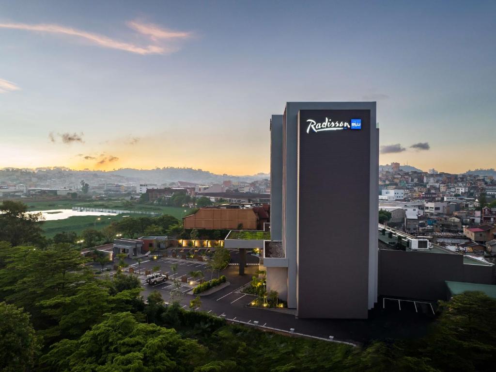 Khách Sạn Radisson Blu Antananarivo Waterfront