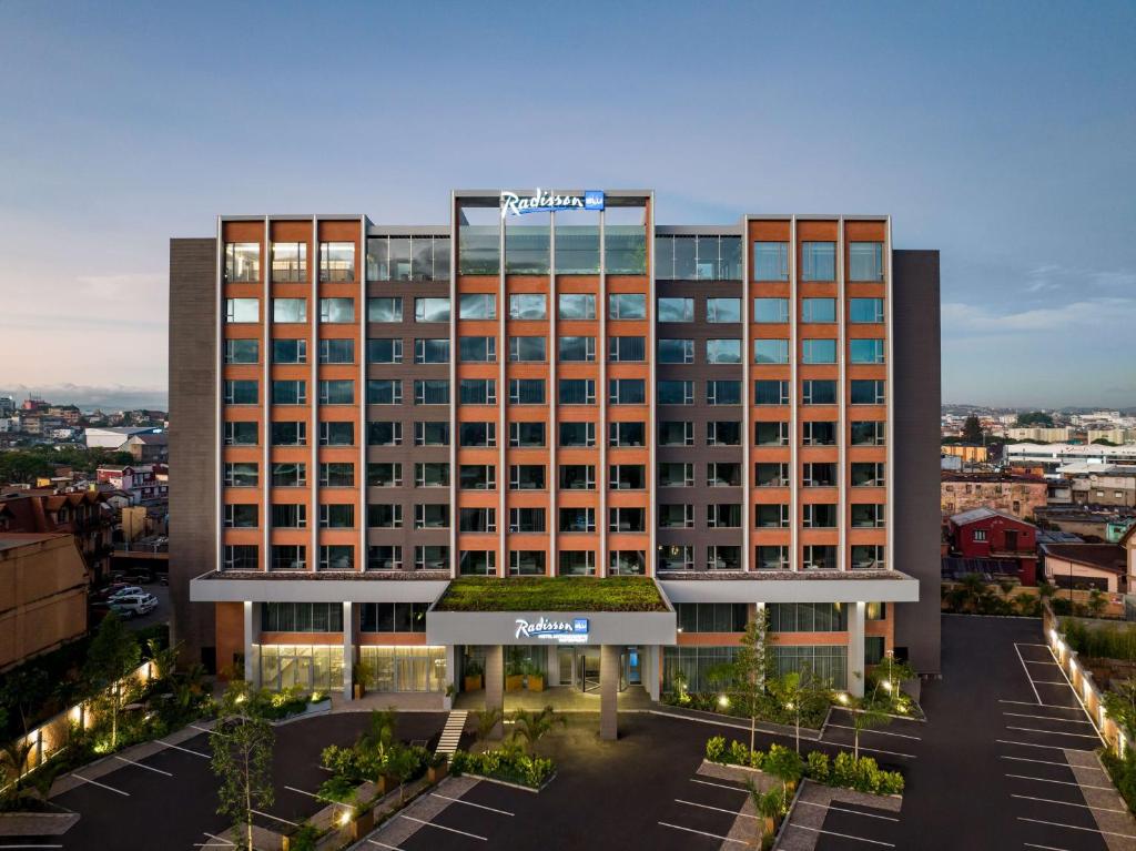 Khách Sạn Radisson Blu Antananarivo Waterfront