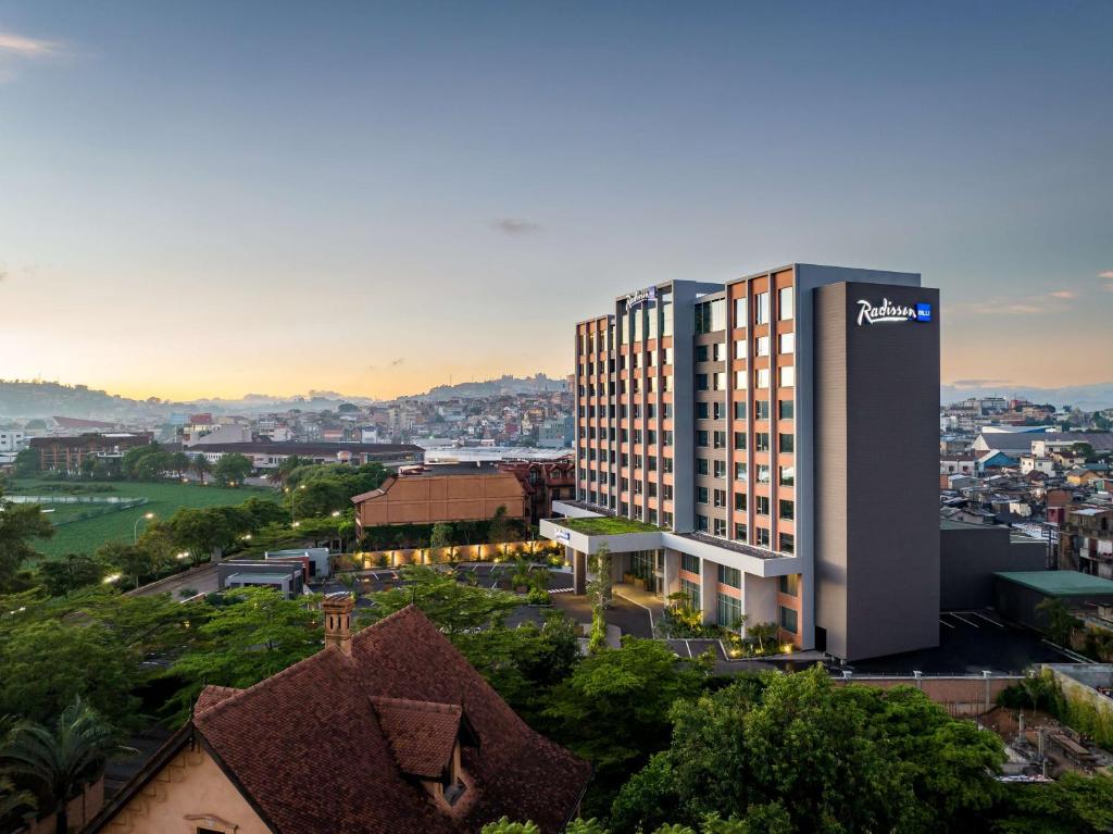 Khách Sạn Radisson Blu Antananarivo Waterfront