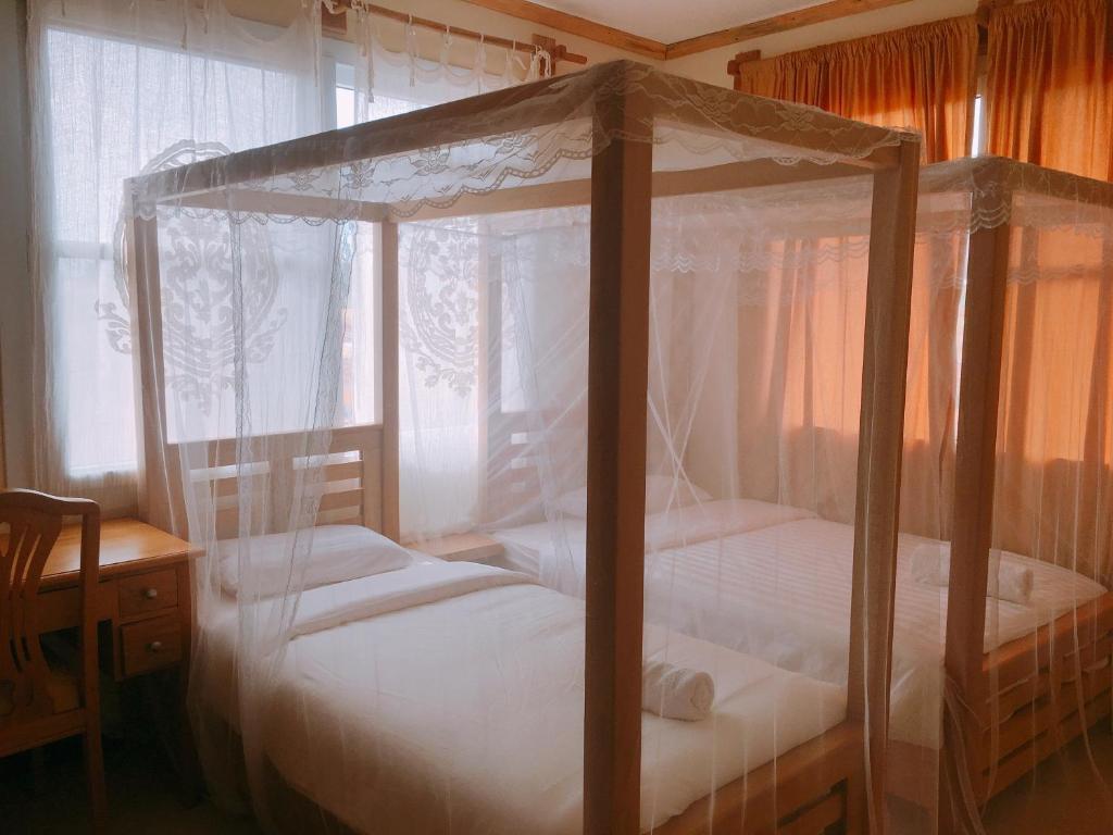 Thiết kế khách sạn Hotel Duomo - Khu vực sảnh chính