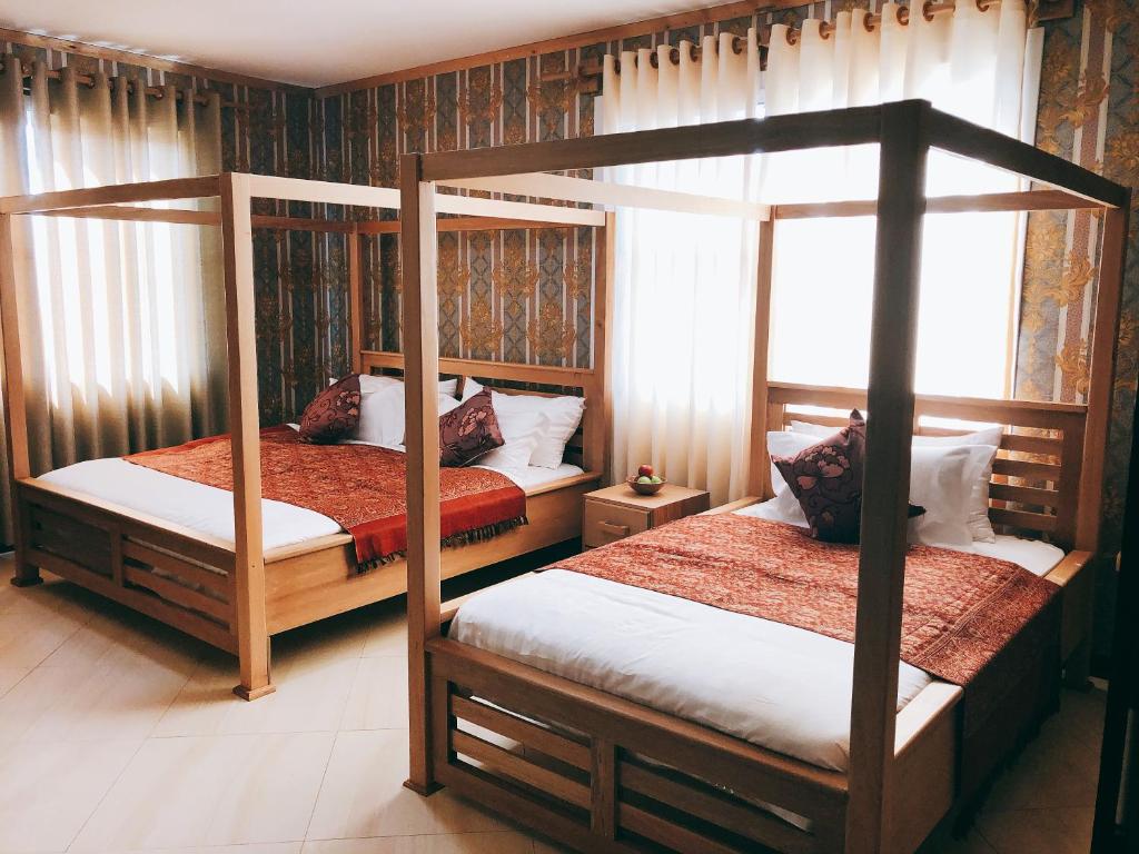 Thiết kế khách sạn Hotel Duomo - Khu vực sảnh chính