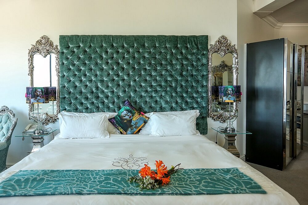 Kiến trúc Misty Waves Boutique Hotel 
