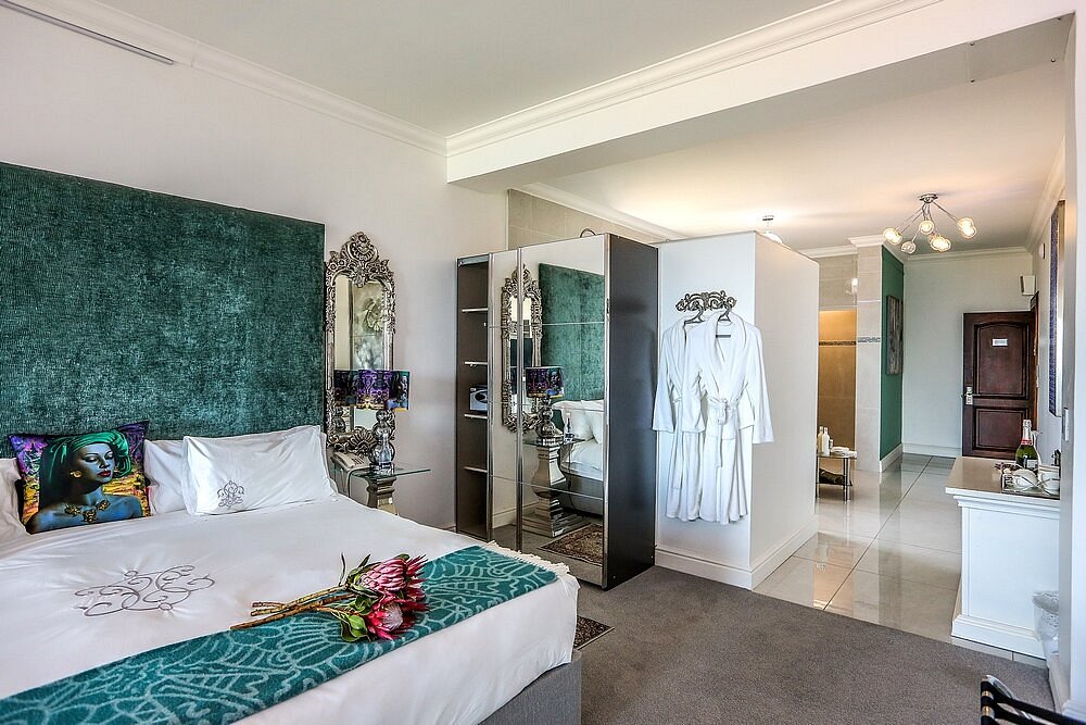 Kiến trúc Misty Waves Boutique Hotel 