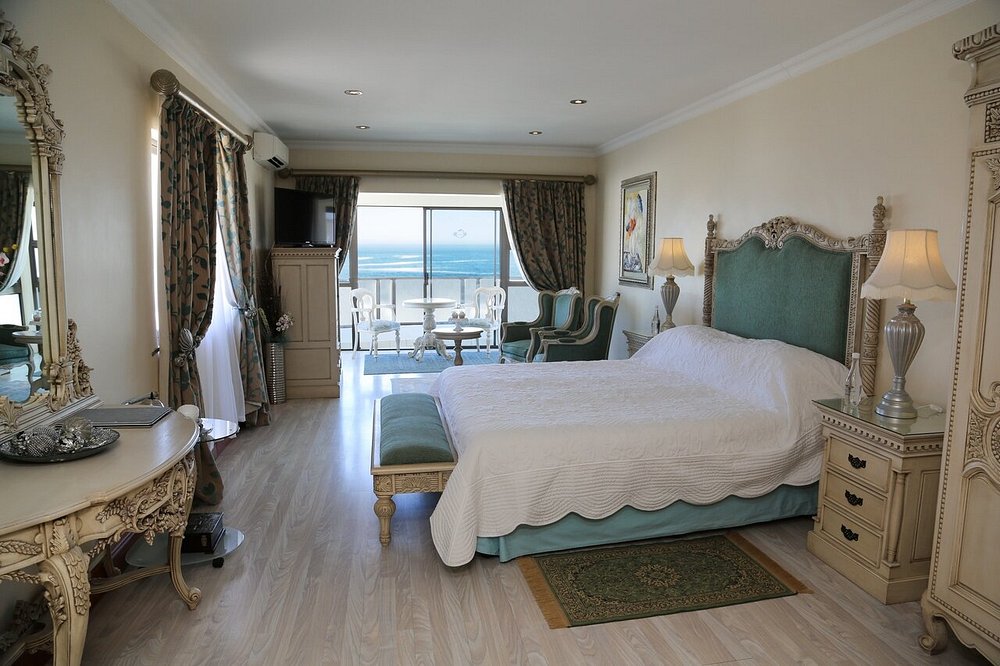 Kiến trúc Misty Waves Boutique Hotel 