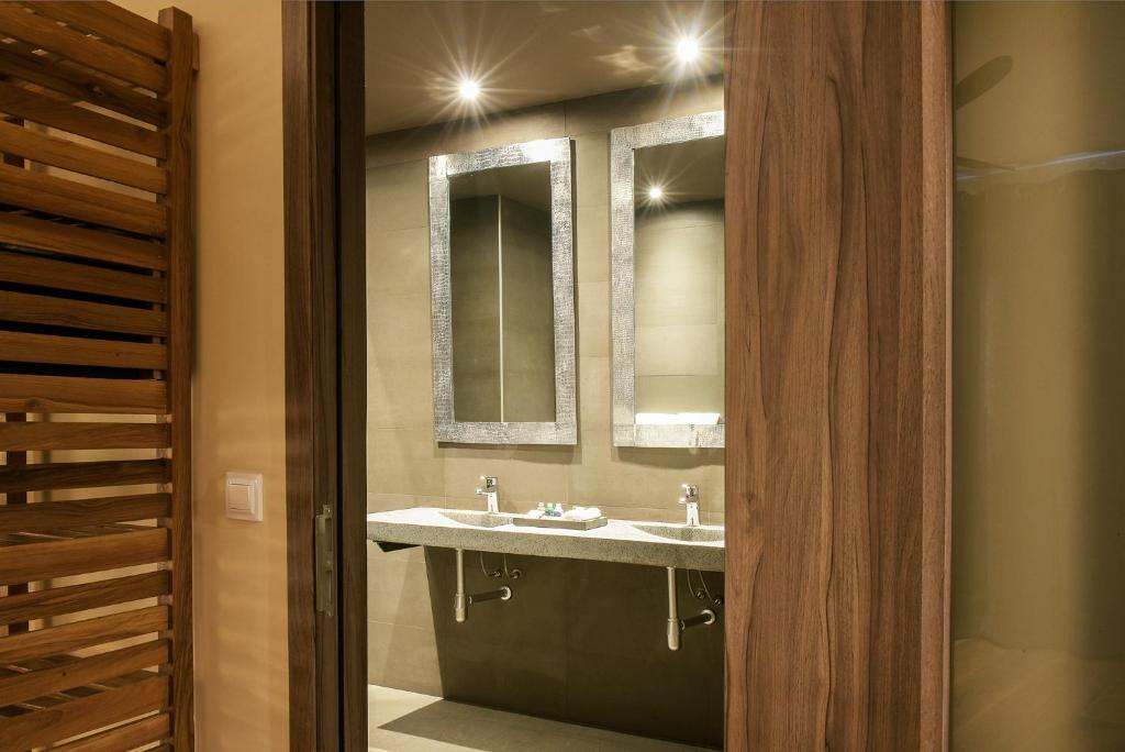 Kiến trúc khách sạn Nosy Manga - Hotel Ivato Airport