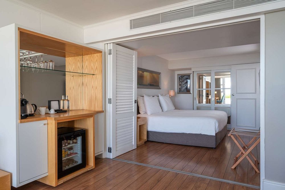 Khách sạn Radisson Blu Hotel Waterfront