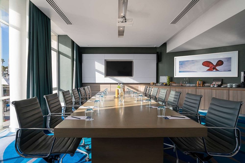  Radisson Blu Hotel Waterfront