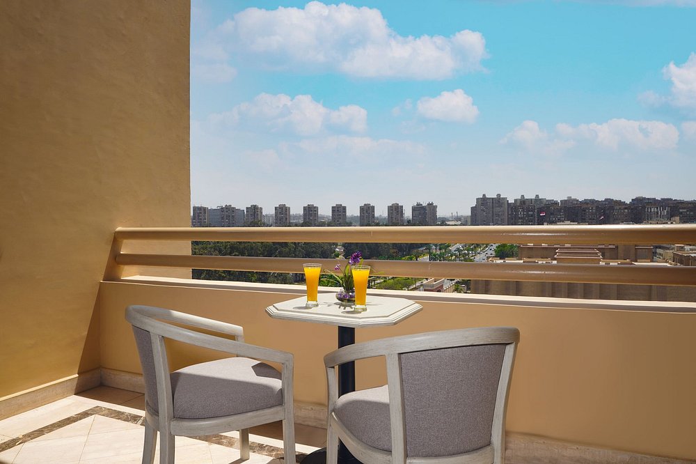 Thiết kế khách sạn Triumph Plaza - Phòng nghỉ sang trọng