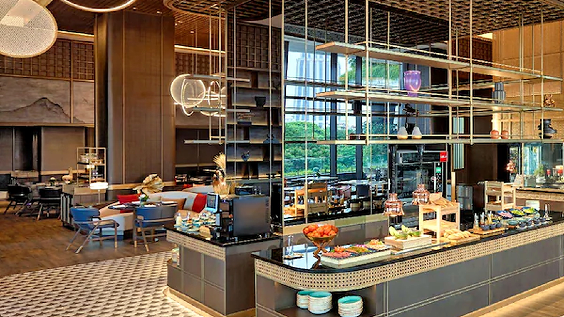 Nhà hàng buffet khách sạn 5 sao với quầy mở và không gian cao cấp.