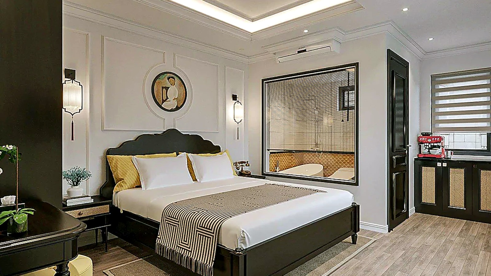 Phòng double có tiện nghi thực dụng, phù hợp khách lưu trú ngắn ngày lẫn khách công tác.