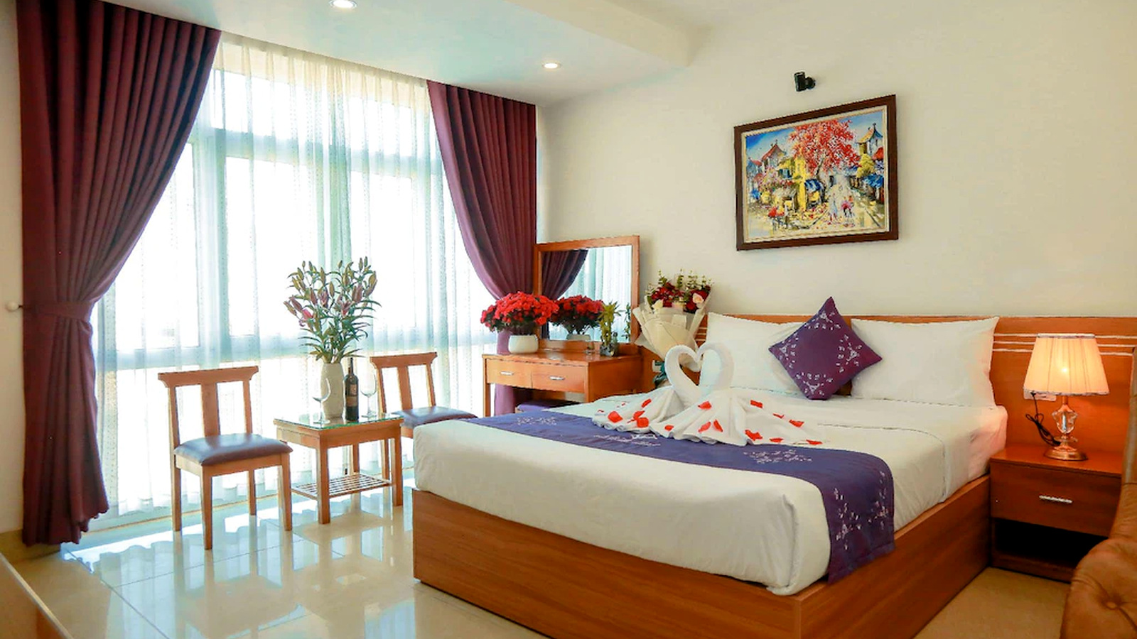 Thiet ke khach san 3 sao phong doi hien dai